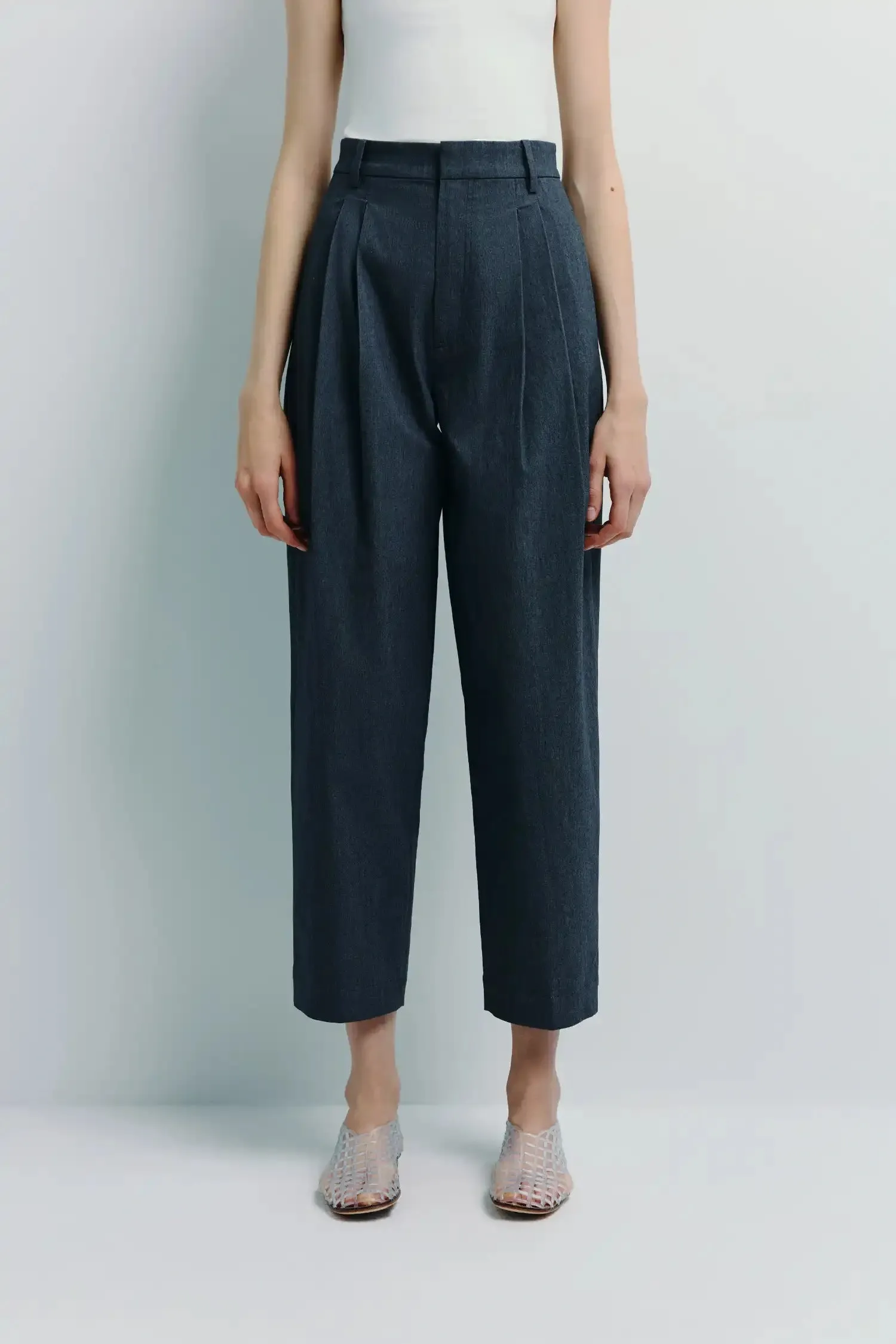 Campagne Pleated Tapered Pant