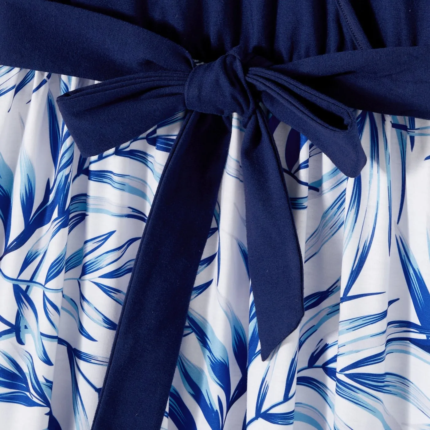 Family Matching Outfits Floral Printed Flutter Sleeve Belt Waist with Bowknot Dress and T-shirts