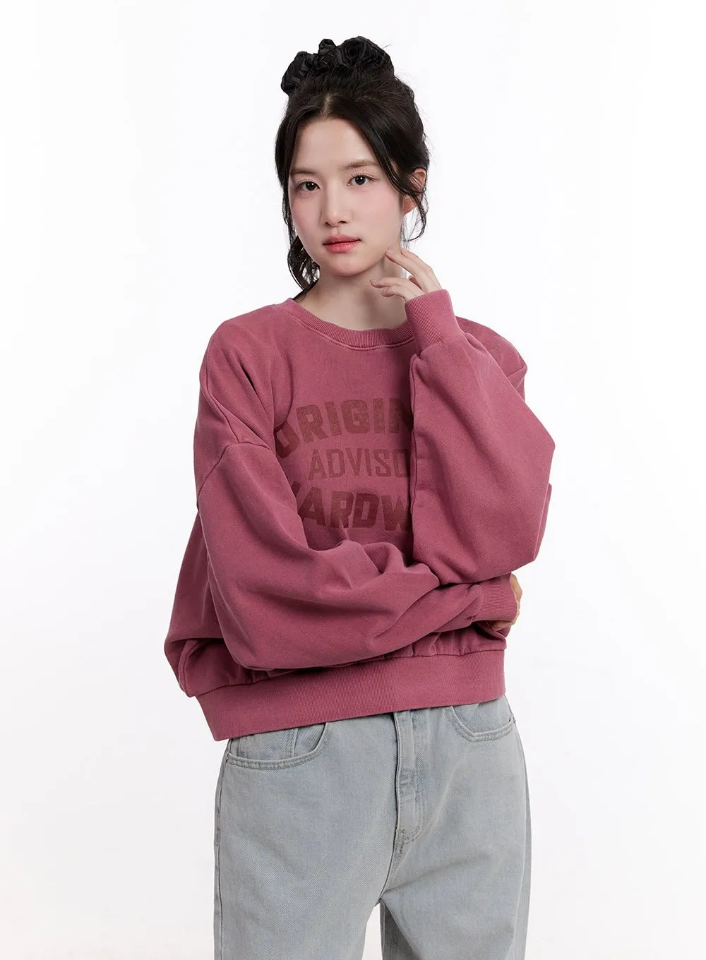 Graphic Loose-Fit Cropped Sweatshirt CM526
