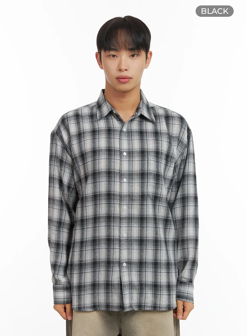 Loose-Fit Buttoned Check Shirt CO410