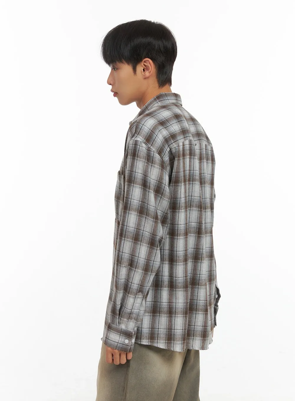 Loose-Fit Buttoned Check Shirt CO410