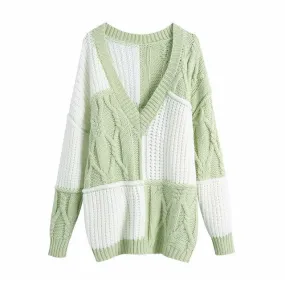 OVERSIZED KNITTED SWEATER